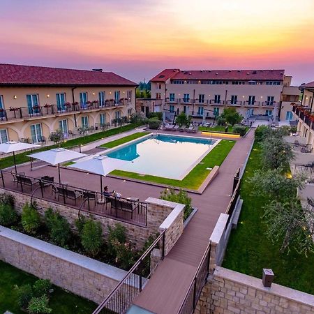Leonardo Hotel Lago Di Garda - Wellness And Spa Λατζίζε Εξωτερικό φωτογραφία