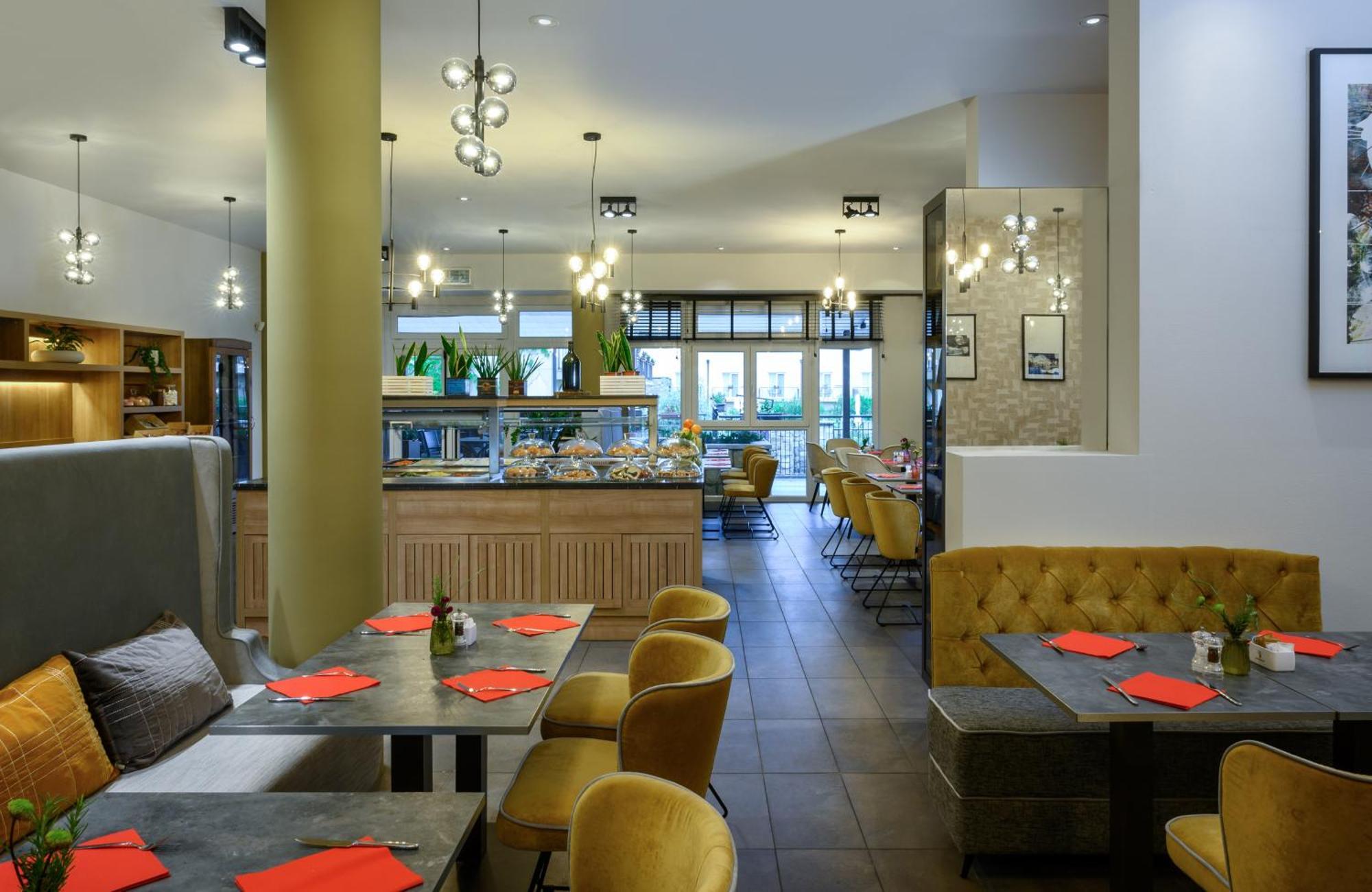 Leonardo Hotel Lago Di Garda - Wellness And Spa Λατζίζε Εξωτερικό φωτογραφία
