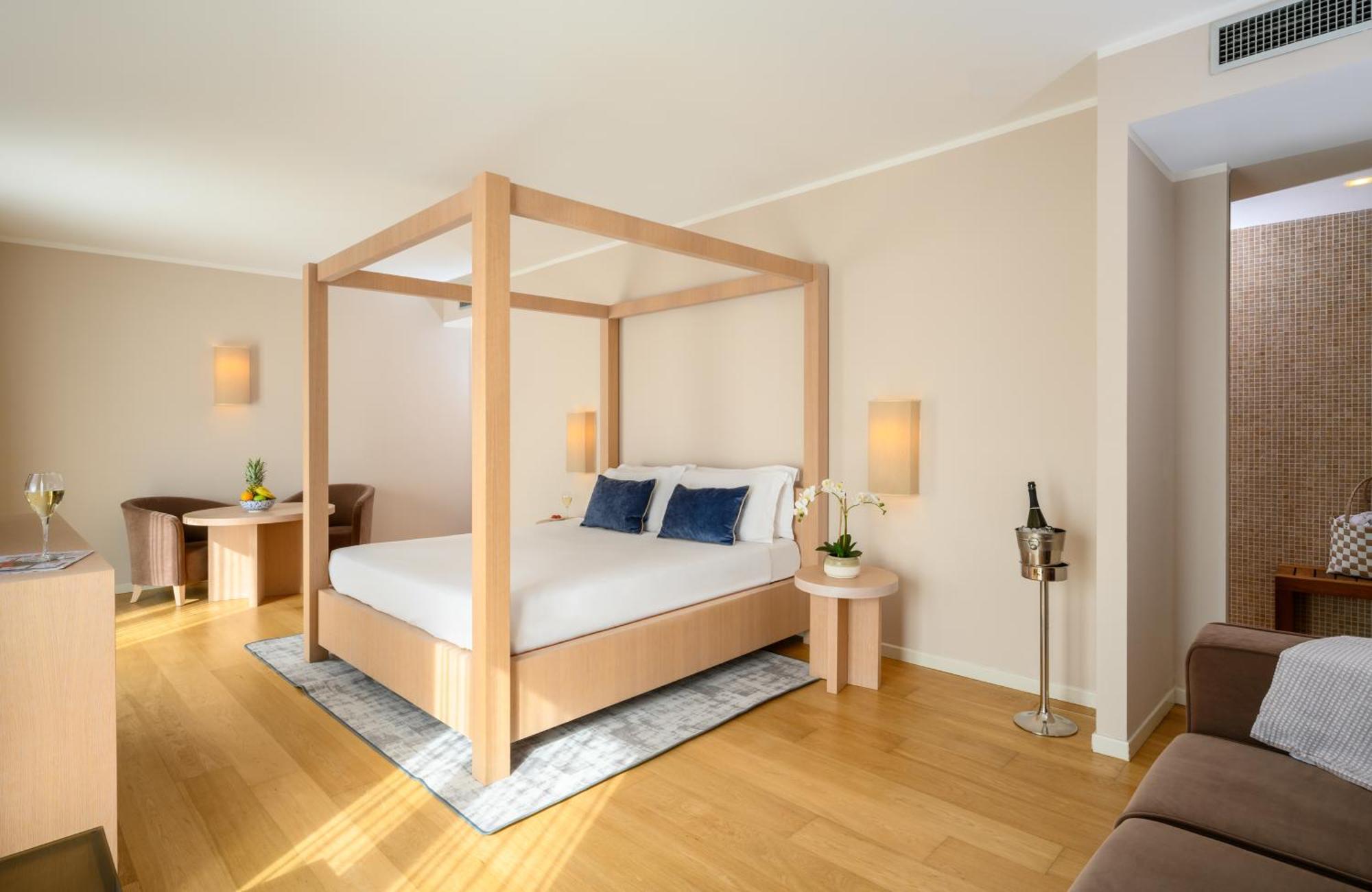 Leonardo Hotel Lago Di Garda - Wellness And Spa Λατζίζε Εξωτερικό φωτογραφία