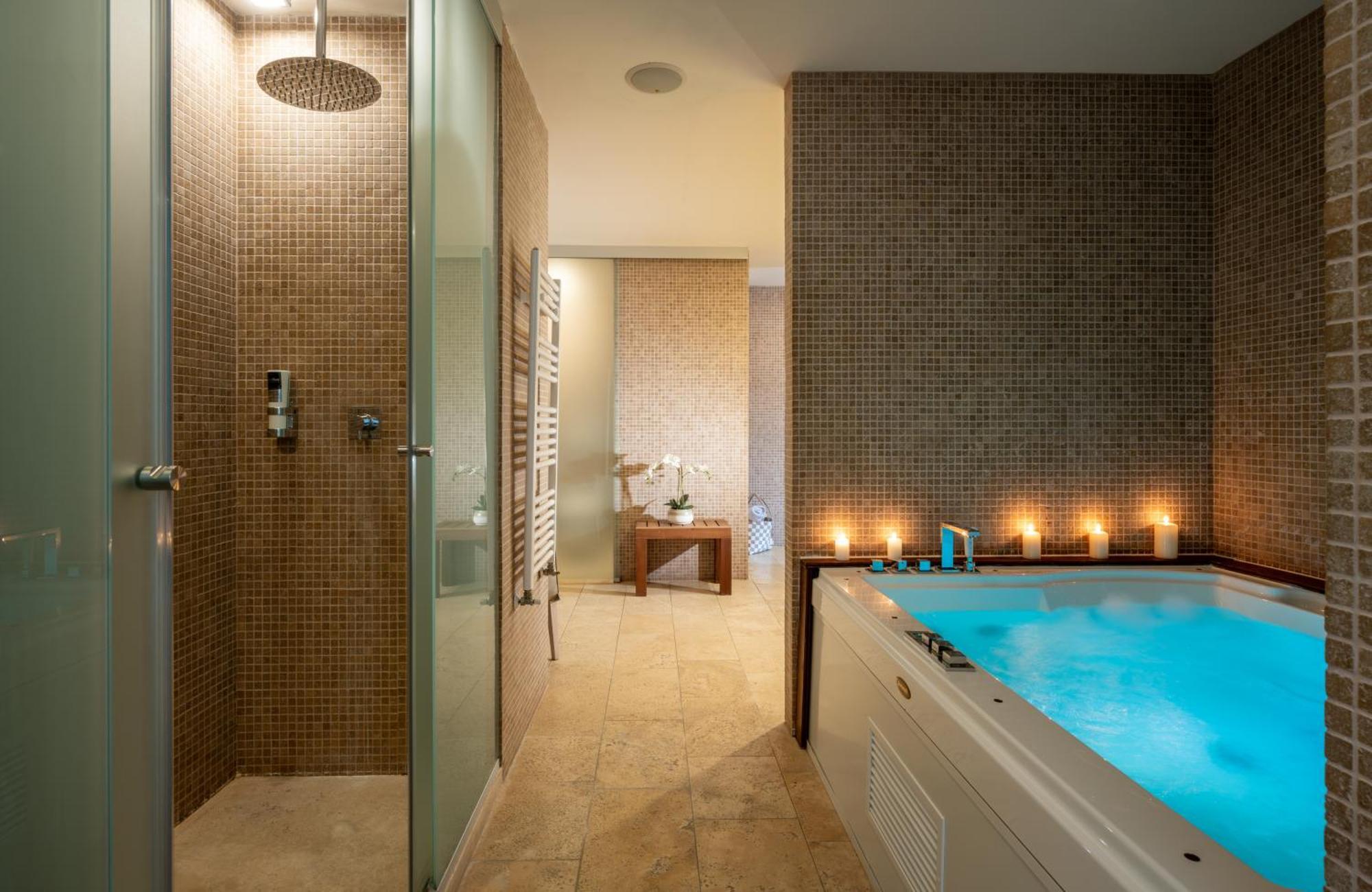 Leonardo Hotel Lago Di Garda - Wellness And Spa Λατζίζε Εξωτερικό φωτογραφία