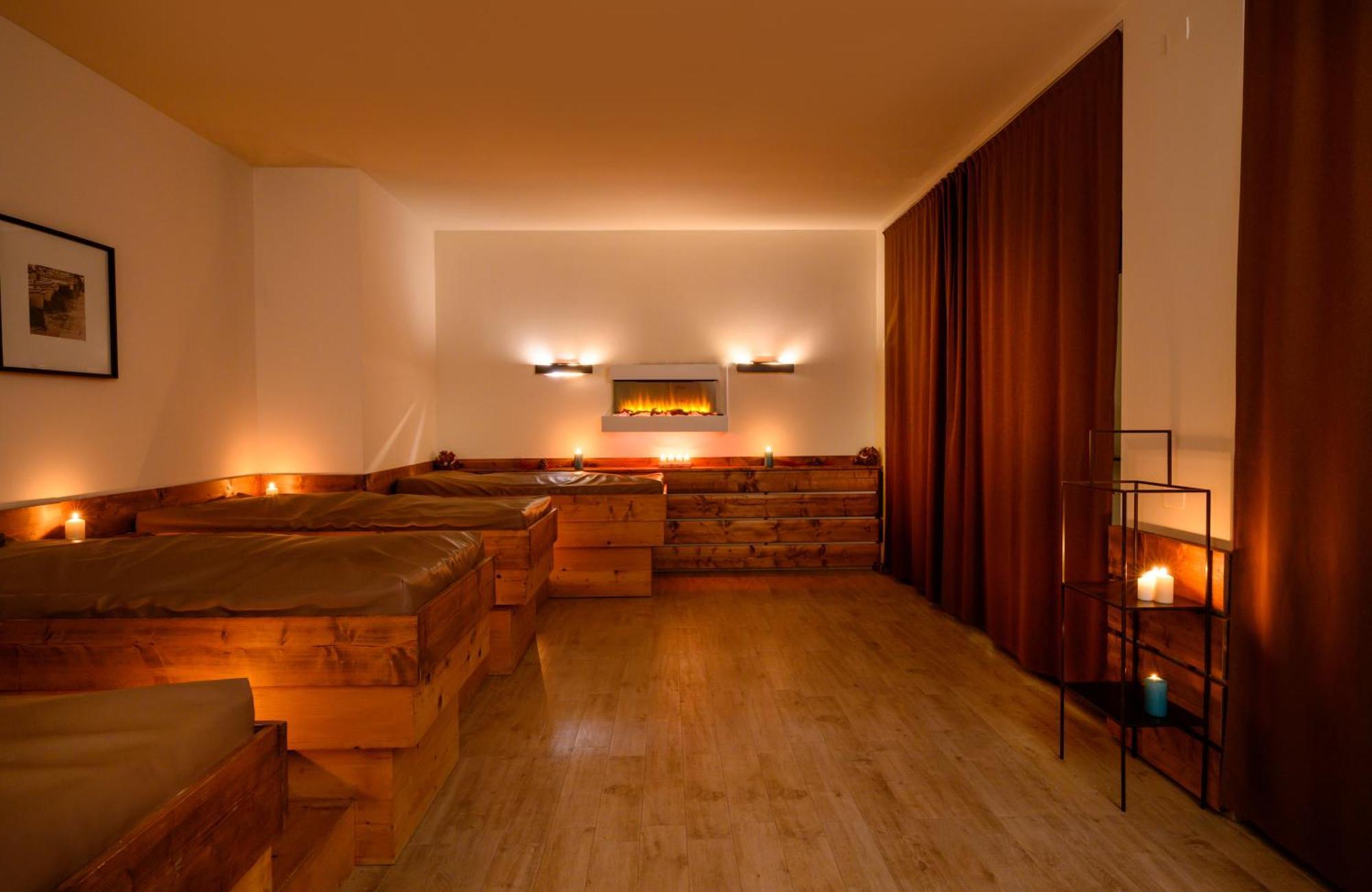 Leonardo Hotel Lago Di Garda - Wellness And Spa Λατζίζε Εξωτερικό φωτογραφία