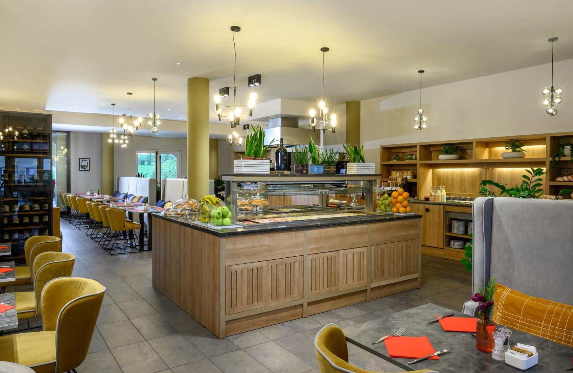 Leonardo Hotel Lago Di Garda - Wellness And Spa Λατζίζε Εξωτερικό φωτογραφία