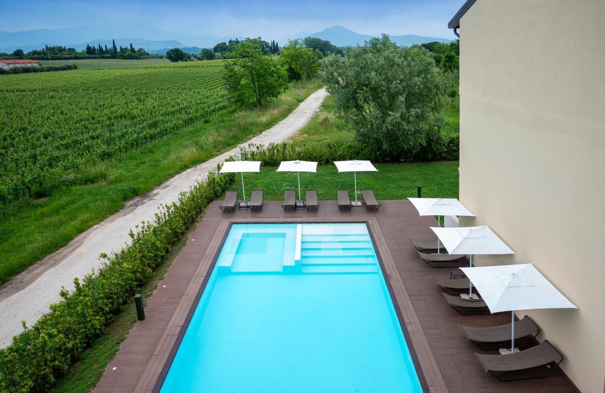 Leonardo Hotel Lago Di Garda - Wellness And Spa Λατζίζε Εξωτερικό φωτογραφία