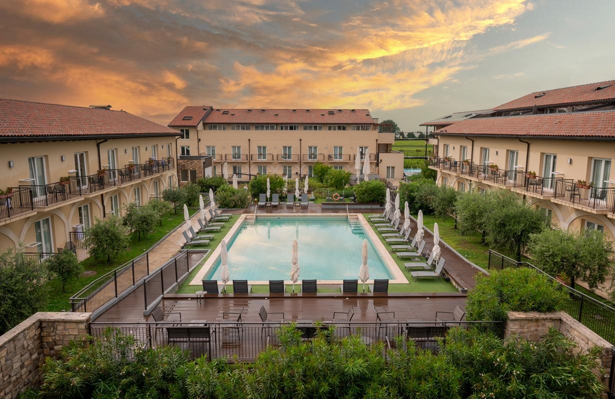 Leonardo Hotel Lago Di Garda - Wellness And Spa Λατζίζε Εξωτερικό φωτογραφία